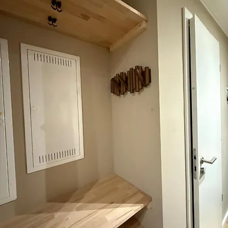Apartment Modern Apartment, Parking And 2 Bathrooms Garching bei Muenchen