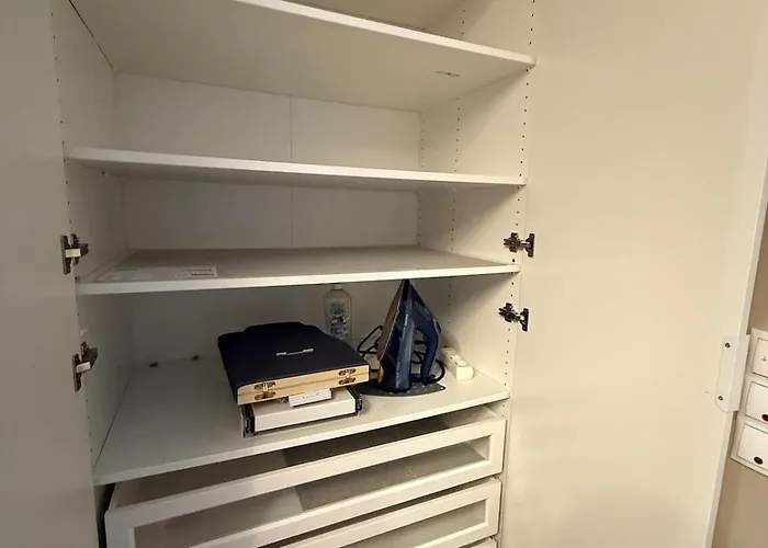 Modern Apartment, Parking And 2 Bathrooms Appartement Garching bei München