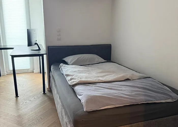 Modern Apartment, Parking And 2 Bathrooms Garching bei München